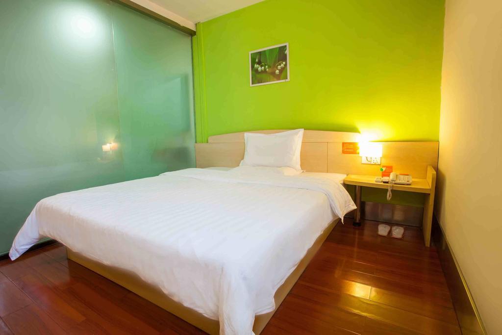 7 Days Inn Meizhou Jiangnan Kedu Commercial Plaza Oda fotoğraf